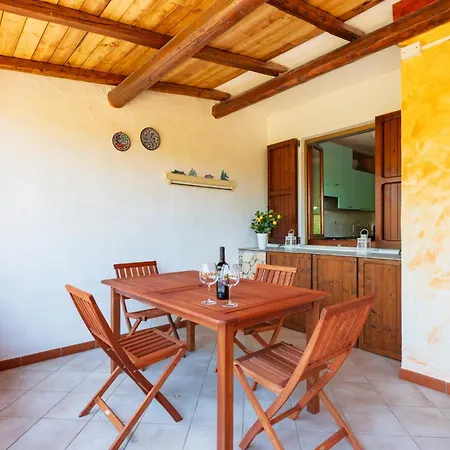 Nyaraló 5' From The - Private Veranda & Bbq *