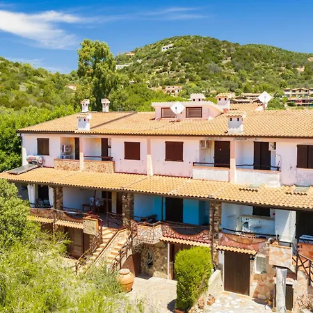 5' From The - Private Veranda & Bbq Nyaraló
